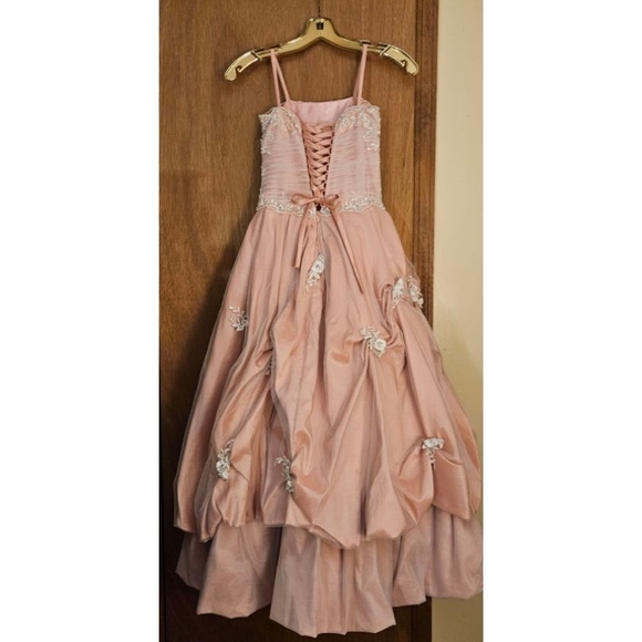 Elegant Peach Kids Dress with Floral Embroidery - Picture 2 of 5